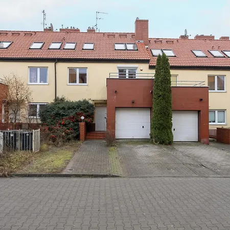 Διαμέρισμα Dom Sianowska 130 M2, Parking & 3 Balkony By Renters *