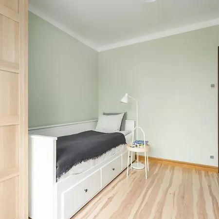 Dom Sianowska 130 M2, Parking & 3 Balkony By Renters * Πόζναν