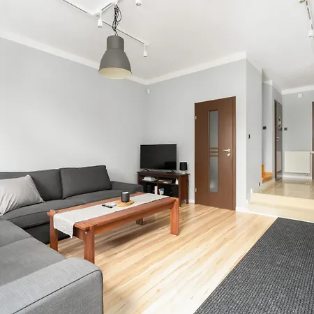 Dom Sianowska 130 M2, Parking & 3 Balkony By Renters *