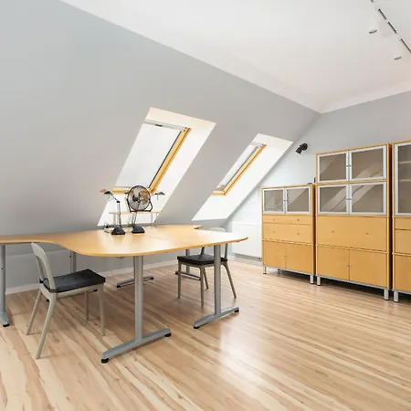 Dom Sianowska 130 M2, Parking & 3 Balkony By Renters アパート ポズナン