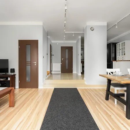 アパート Dom Sianowska 130 M2, Parking & 3 Balkony By Renters *